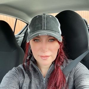 Meet your Posher, Stephnie